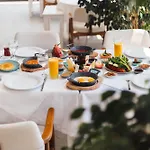 La Kumsal Kaş