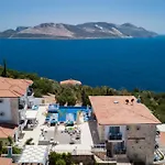 La Kumsal Kaş