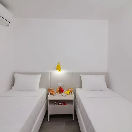 Hotel La Kumsal 3*